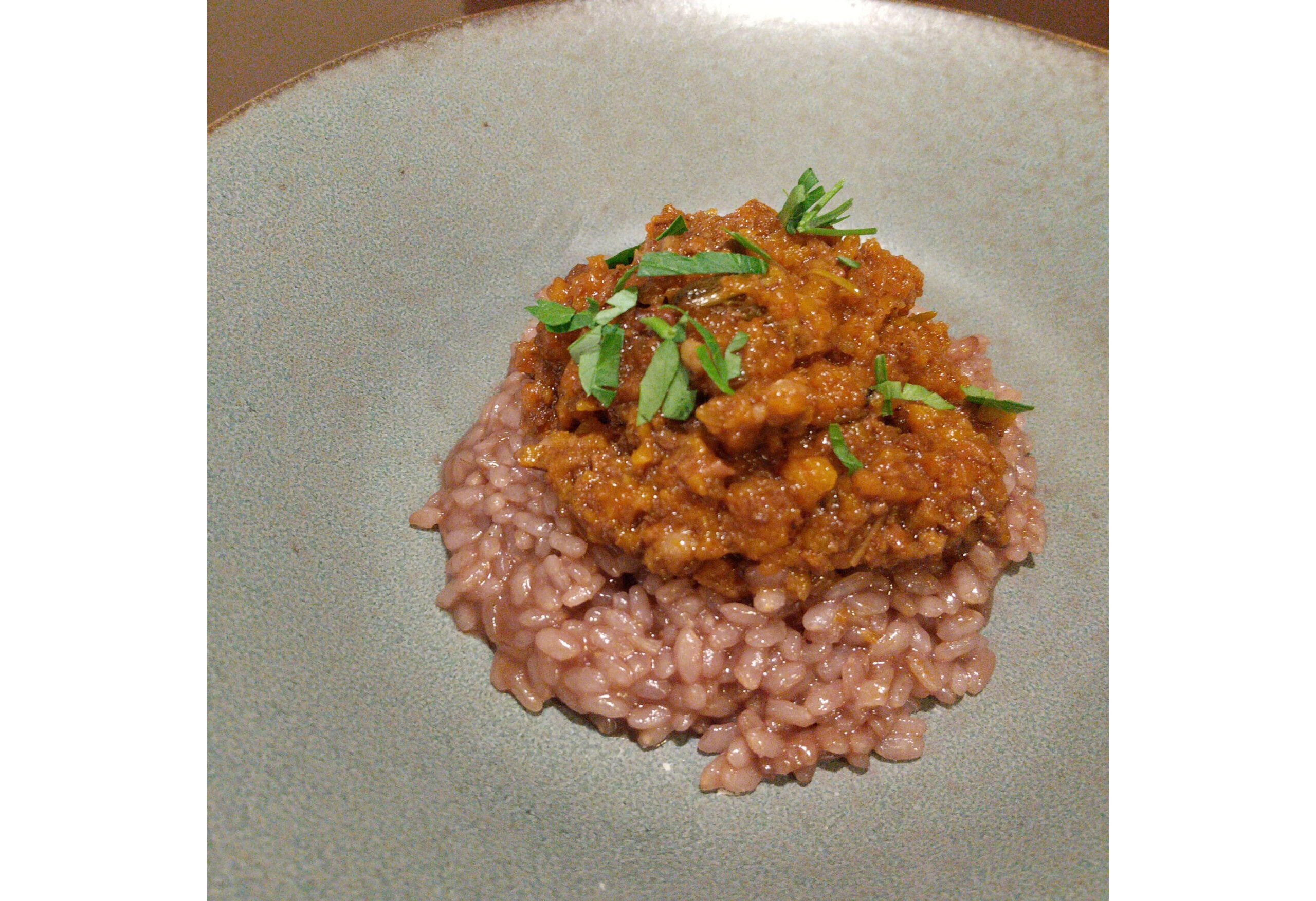 アムニー ダ マエカワ